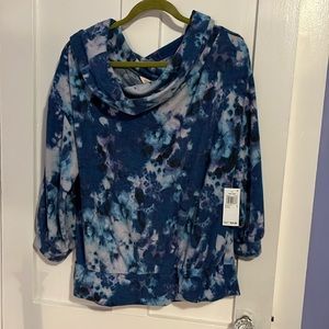 NWT Willow drive soft fleece blue lavender and black cowl neck top large